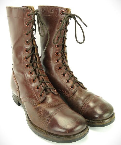 KOREAN WAR M1948 COMBAT BOOTS: NAMED W/ SERVICE NUMBER - VERY GOOD